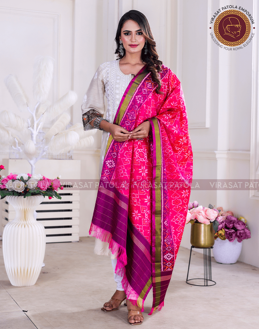 Wine Pink Manekchawk Dupatta